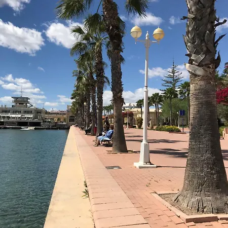 Apartment Marina - Center *
